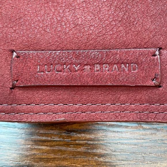 Lucky Brand leather crossbody - Picture 3 of 5
